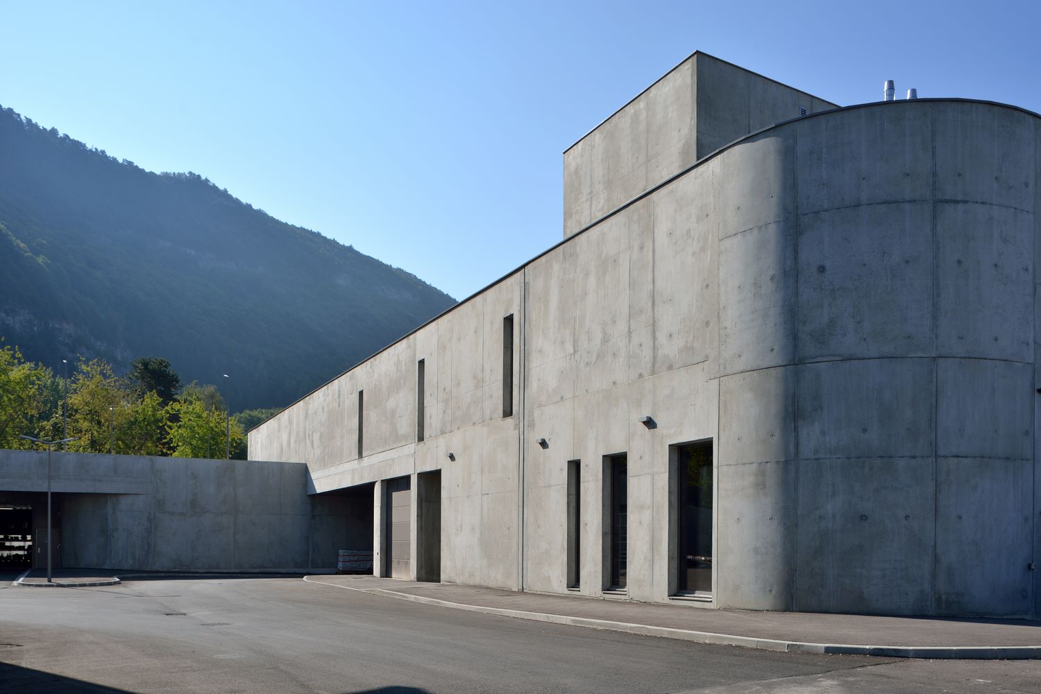 pateyarchitectes - construction du bâtiment des services de l'eau et des déchets à Annecy - haute savoie