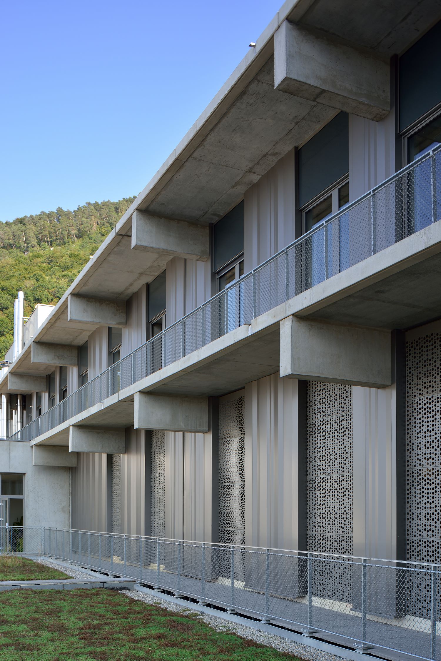 pateyarchitectes - construction du bâtiment des services de l'eau et des déchets à Annecy - haute savoie