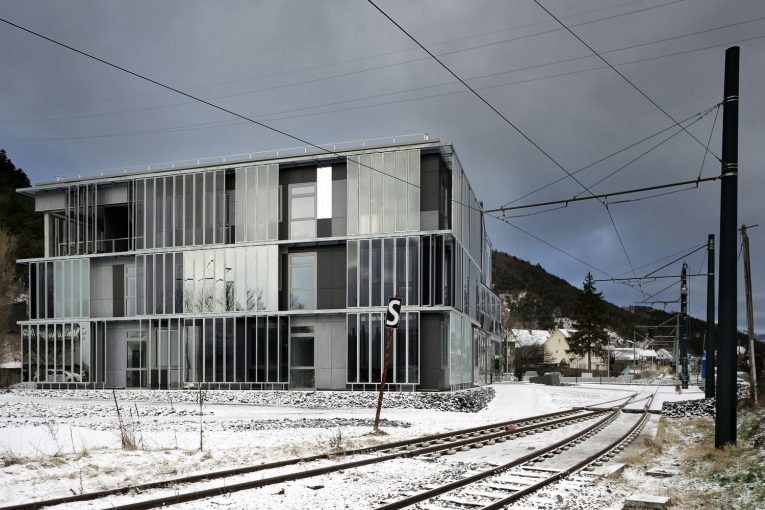 pateyarchitectes - CONSTRUCTION DE LA MAISON DU TERRITOIRE DE LA MATHEYSINE À LA MURE – ISÈRE